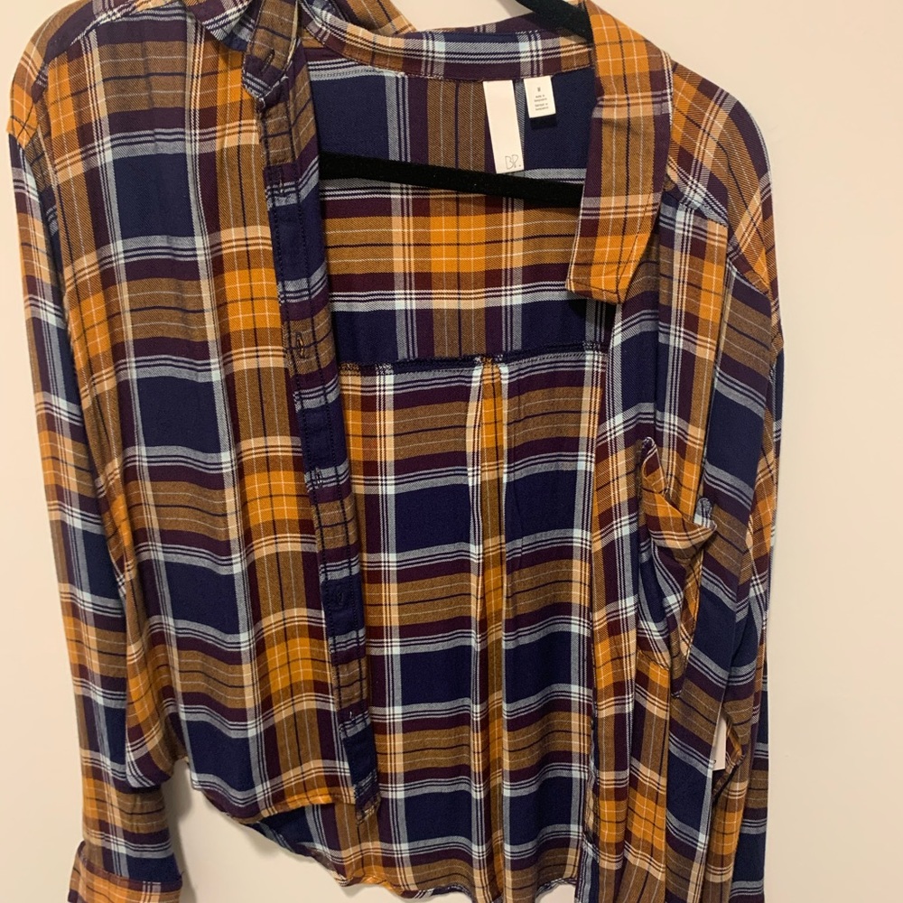 Cropped flannel shirt